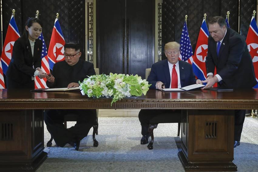 trump kim meeting donald trump, kim jong un, singapore summit, kim trump meet, north korea summit, north korea us ties, denuclearisation, trump in singapore, kim in singapore