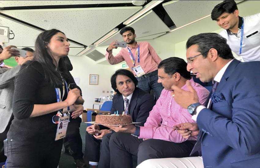 waqar younis waqar younis