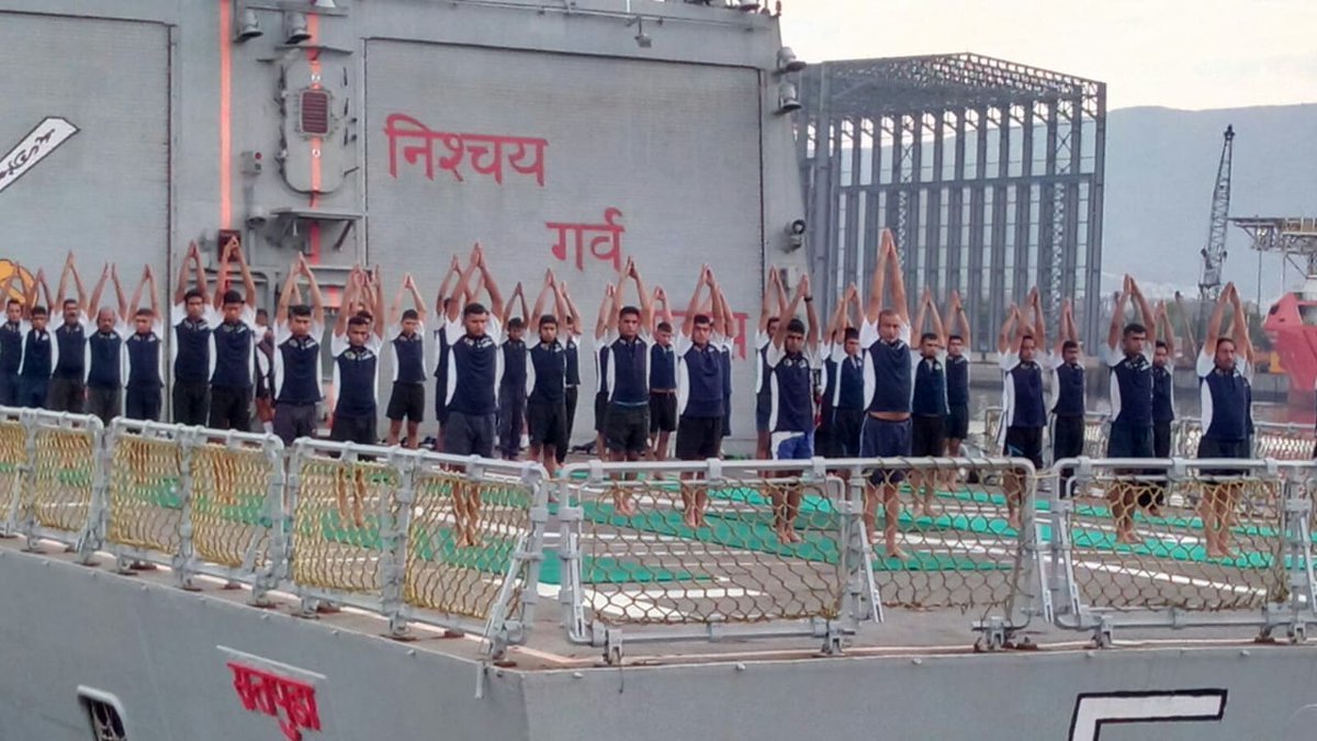 international yoga day, international day of yoga, international yoga day 2018, International Yoga day viral videos, International Yoga day Modi, International Yoga day funny, International Yoga day Air Force,,indian army, indian navy, indian airforce yoga, Indo-Tibetan Border Police force