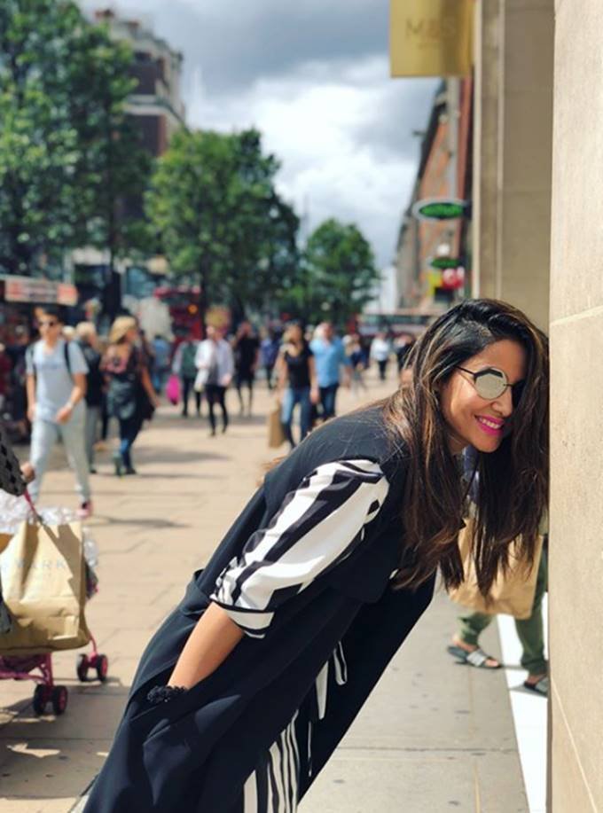 hina khan, hina khan in her favorite city, hina khan in london, tv actress hina khan, hina khan shopping mood is on, here is pictures of hina khan, entertainment news, bollywood news, television news, entertainment news, bollywood news, television news, entertainment news, bollywood news, entertainment news, bollywood news, television news, entertainment news, bollywood news