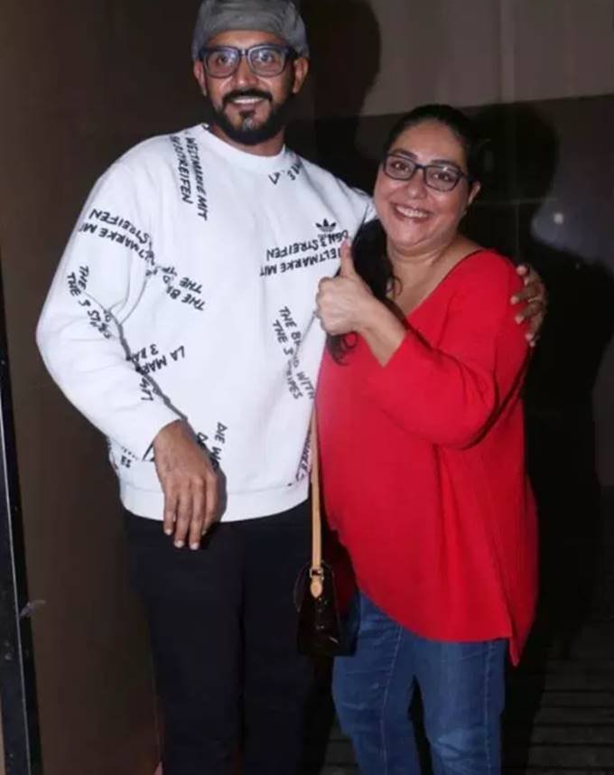 Dhadak screening, Anil Kapoor, Boney kapoor, khushi kapoor, sonam kapoor, Varun Dhawan, sonam kapoor came to watch janhvi kapoor, janhvi kapoor debut movie dhadak, sonam kapoor cousin janhvi kapoor, janhvi kapoor movie special screening, entertainment news, bollywood news, television news, entertainment news,entertainment news, bollywood news, television news, entertainment news