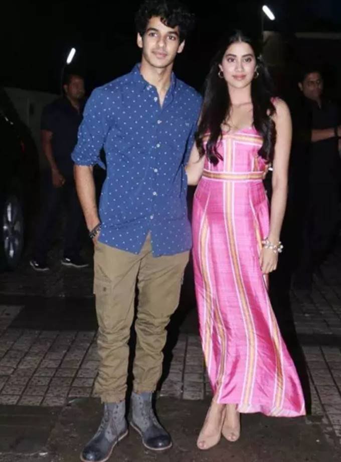 Dhadak screening, Anil Kapoor, Boney kapoor, khushi kapoor, sonam kapoor, Varun Dhawan, sonam kapoor came to watch janhvi kapoor, janhvi kapoor debut movie dhadak, sonam kapoor cousin janhvi kapoor, janhvi kapoor movie special screening, entertainment news, bollywood news, television news, entertainment news,entertainment news, bollywood news, television news, entertainment news