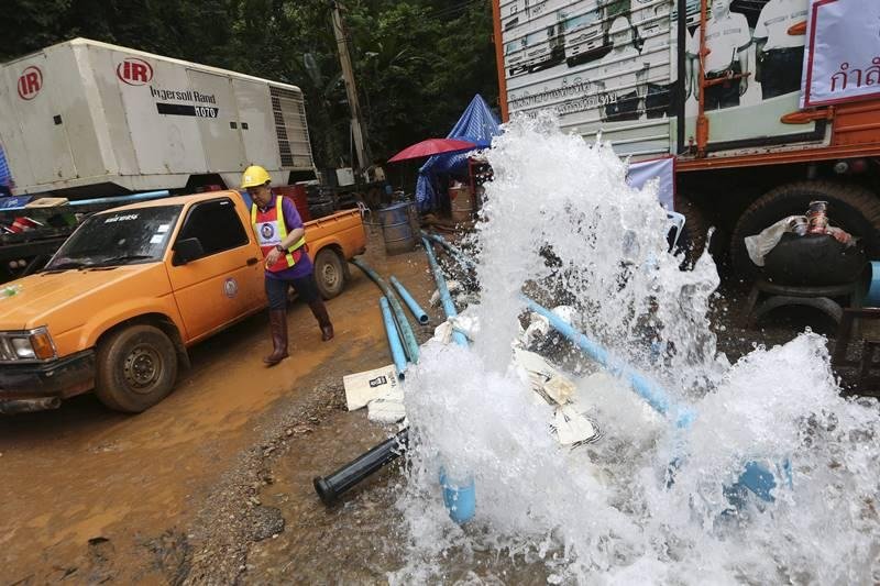 thailand cave rescue, thailand cave rescue operation, Thai football team, Thai football team trapped, Tham Luang, Tham Luang cave, thailand, SEAL diver, Thai Navy, world news, thailand latest photos