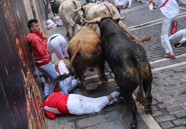 spain, bull running, san permin, pamplona, world news,, bull running,San Fermin bull-running festival, San Fermin bull-running festival 2018, San Fermin bull-running festival