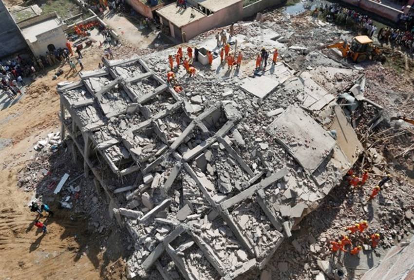 "noida building collapse pics, delhi building collapse, building collapse pictures, greater noida building collapse, delhi news,