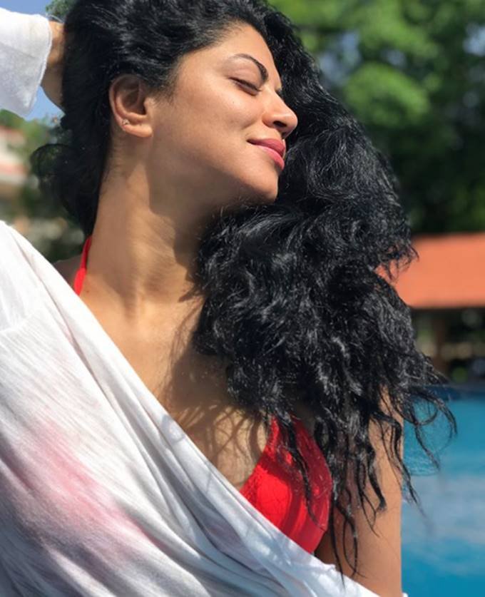 photos of kavita kaushik, kavita kaushik on holidays, kavita kaushik with husband Ronit Biswas, here is pictures of FIR actress, ms chotala having fun with husband ronit, photos of kavita kaushik, kavita kaushik on holidays, kavita kaushik with husband Ronit Biswas, here is pictures of FIR actress, ms chotala having fun with husband ronit, sab tv actress, entertainment news, bollywood news, television news, entertainment news, bollywood news, television news