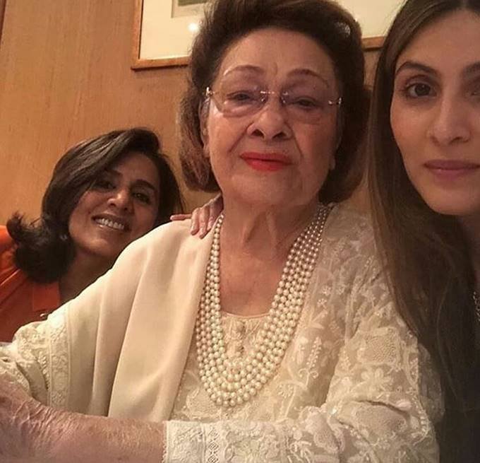 sanju actor ranbir kapoor, ranbir kapoor with family, ranbir kapoor in paris, mamu ranbir kapoor having fun with samara, sanju actor ranbir kapoor, ranbir kapoor with family, ranbir kapoor in paris, mamu ranbir kapoor having fun with samara,television news, entertainment news, bollywood news, television news,entertainment news, bollywood news, television news