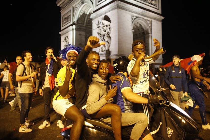 World Cup - Semi-Final , Paris, France, Sebastian vettel, france, france vs belgium, world cup semifinal, fifa world cup 2018, world cup semifinal, world cup news, sports news, fifa love, fifa fans love, fifa fans party in paris, paris party after fifa