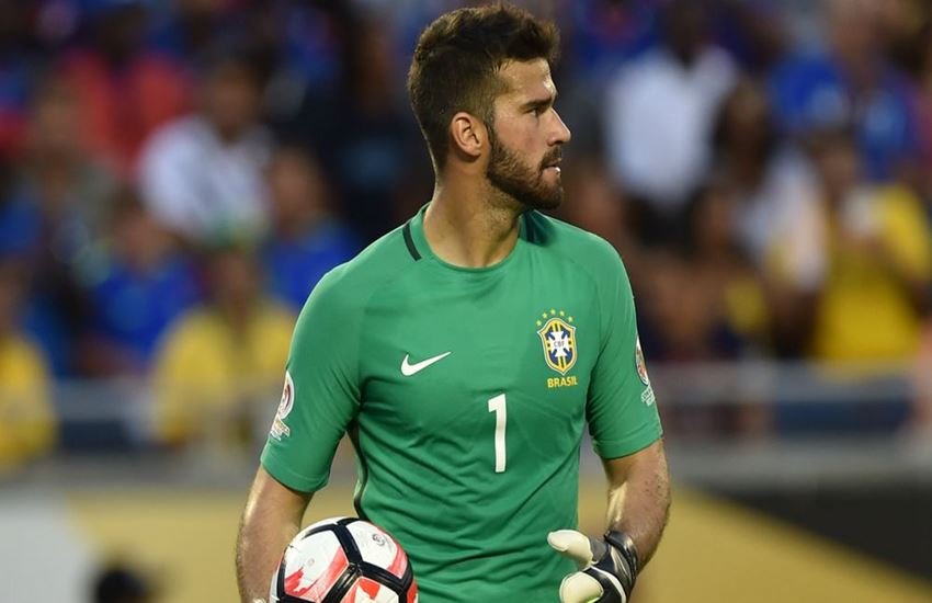 Premier League, Liverpool close in on record €75 million deal for Brazilian goalkeeper Alisson, Liverpool, Brazilian goalkeeper Alisson, Brazilian goalkeeper, Alisson, football