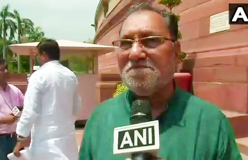 कांग्रेस नेता एच दलवाई (फोटो सोर्स- एएनआई ट्विटर)