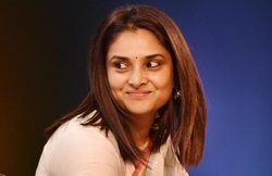 नरेंद्र मोदी की रैली का पुराना वीडियो साझा कर घिरीं कांग्रेस की सोशल मीडिया हेड