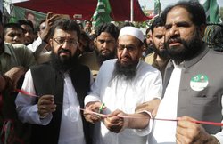 पाकिस्तान में चुनाव से पहले फेसबुक की बड़ी कार्रवाई, हाफिज सईद की पार्टी के अकाउंट बंद