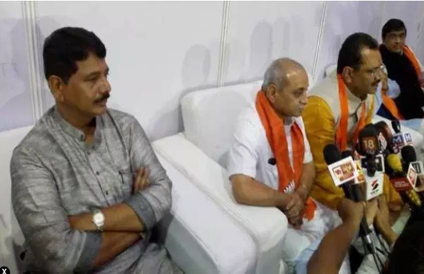 shankar singh vaghela, Mahendra singh vaghela, Shankar Singh Vaghela son Joins Bjp in Gujarat, Gujarat, Gujarat bjp, Hindi news, News in Hindi, Jansatta shankar singh vaghela, Mahendra singh vaghela, Shankar Singh Vaghela son Joins Bjp in Gujarat, Gujarat, Gujarat bjp, Hindi news, News in Hindi, Jansatta