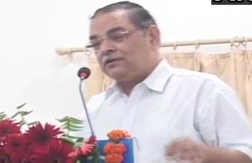 मध्य प्रदेश: डीजीपी ऋषि कुमार शुक्ला (फोटो सोर्स- एएनआई ट्विटर)