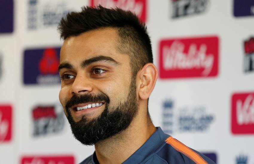 इंग्‍लैंड के खिलाफ टी20 सीरीज शुरू होने से पहले प्रेस कॉन्‍फ्रेंस में भारतीय कप्‍तान विराट कोहली। (Photo: Reuters)