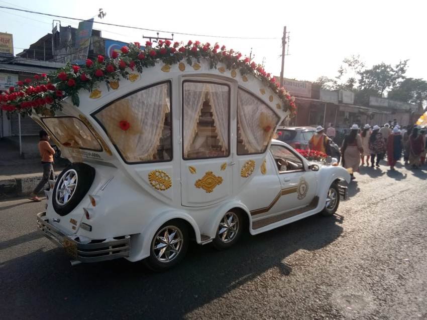 royal wedding car, royal wedding car in india, bhopal, hamid khan, hamid khan made ca royal wedding car, royal wedding car photos, royal wedding car pics, royal wedding car india, royal wedding car gallery