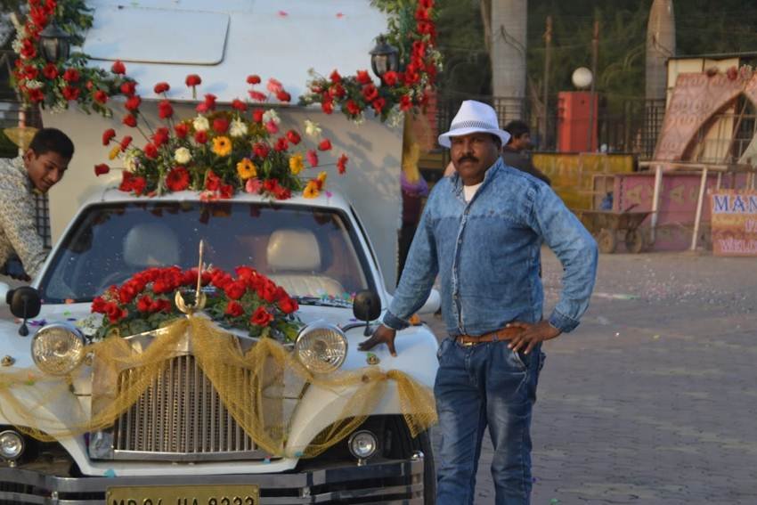 royal wedding car, royal wedding car in india, bhopal, hamid khan, hamid khan made ca royal wedding car, royal wedding car photos, royal wedding car pics, royal wedding car india, royal wedding car gallery