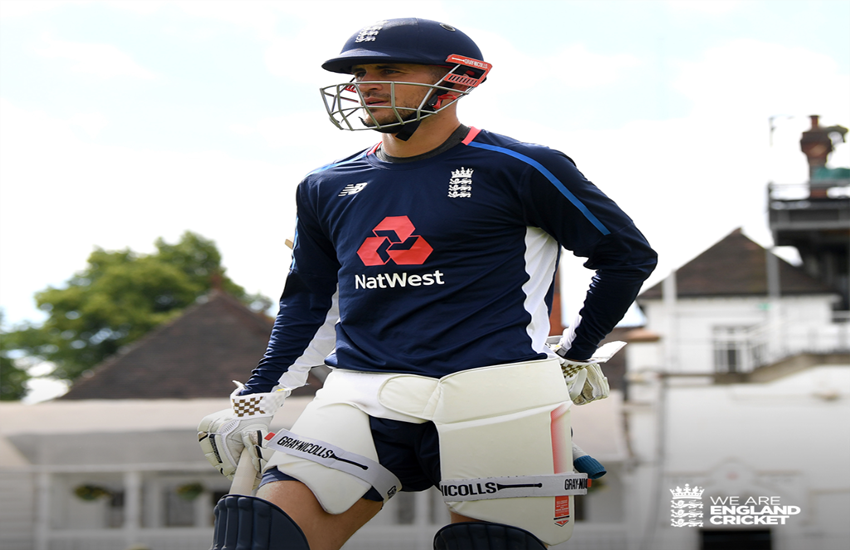 चोट की वजह से एलेक्स हेल्स पूरी सीरीज से बाहर हो गए हैं।
फोटो सोर्स - ट्विटर