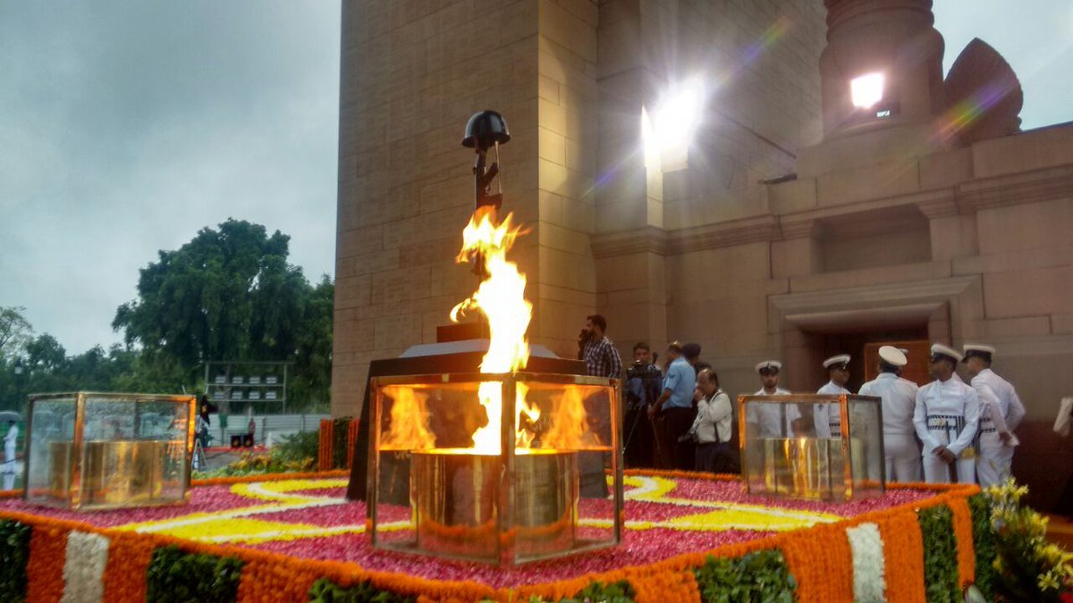 "Kargil Vijay Diwas, कारगिल विजय दिवस, Kargil, Vijay Diwas, Bipin Rawat, Sunil Lanba, Birender Singh Dhanoa, कारगिल, विजय दिवस, बिपीन रावत, सुनील लांबा, बिरेन्द्र सिंह धनोआ