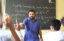 super 30, super 30 coaching, Anand kumar, super 30 founder anand kumar, सुपर 30, आनंद कुमार, सुपर 30 संस्थापक