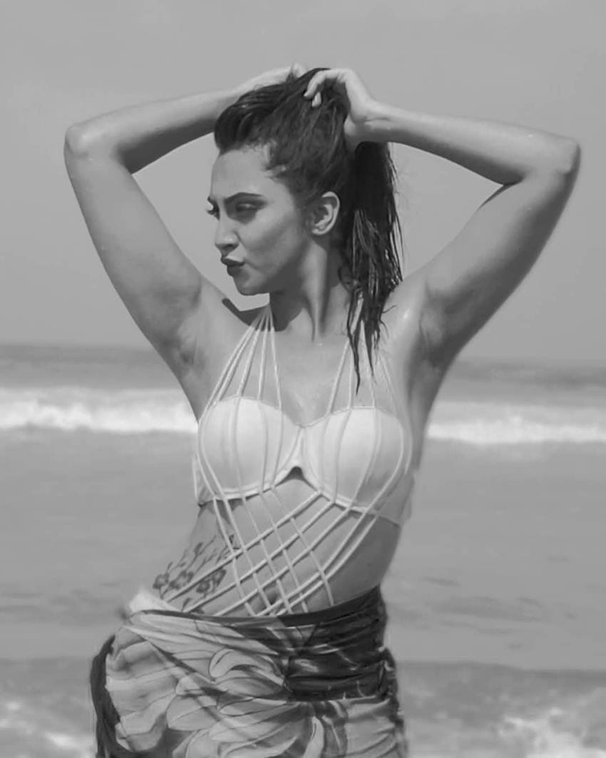 Arshi Khan, bigg boss, Bigg Boss 11, Bigg Boss 11 asrhi khan, arhsi khan hot pics, arshi khan bold photos, arshi khan hot photoshoot, arshi khan latest pics