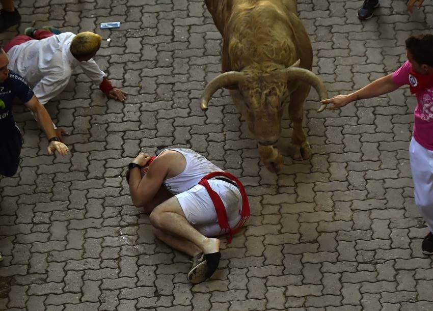 spain, bull running, san permin, pamplona, world news,, bull running,San Fermin bull-running festival, San Fermin bull-running festival 2018, San Fermin bull-running festival