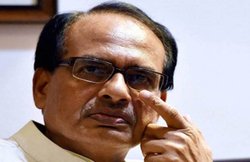 शिवराज की रैली में दिखाए गए काले गुब्बारे, बेचने वाले पर 8 धाराओं में मुकदमा दर्ज