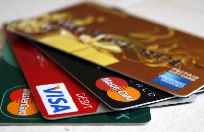 Credit Cards, credit score, manage credit card, CC, Credit card manage, manage credit score, improve credit score, credit score agency, क्रेडिट कार्ड, credi card bill
