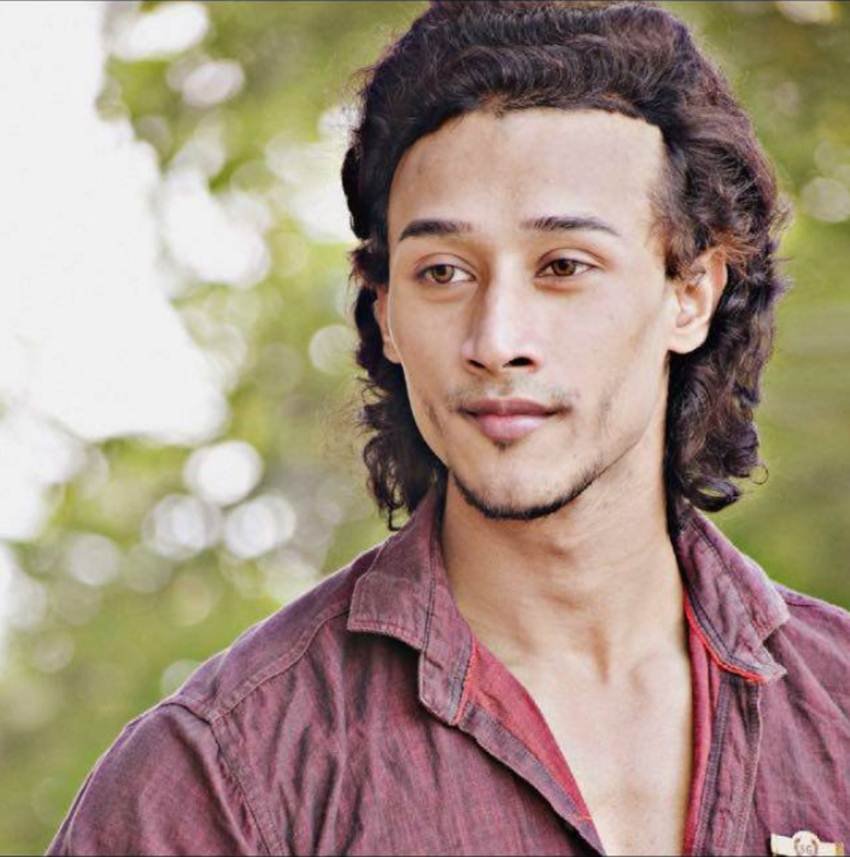 Tiger Shroff, Tiger Shroff Pictures, Tiger Shroff Hot body, Tiger pictures India, Tiger Shroff photographs, Tiger Shroff and doppelganger, entertainment news, bollywood news