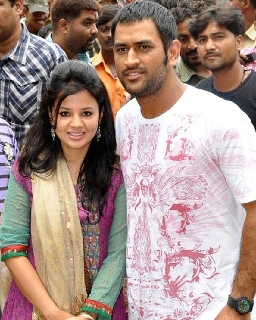 ms dhoni, sakshi, ziva, dhoni anniversary, dhoni gallery, sports gallery, cricket