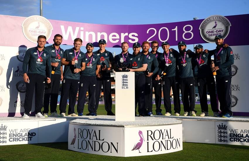 टारगेट का पीछा करते हुए इंग्लैंड ने 8 विकेट शेष रहते जीत दर्ज कर सीरीज 2-1 से जीत ली।