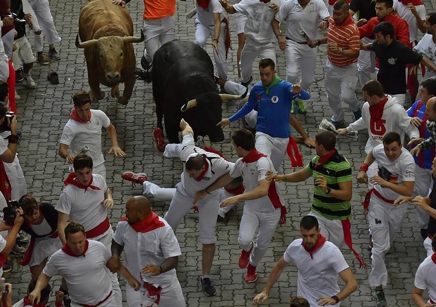 spain, bull running, san permin, pamplona, world news,, bull running,San Fermin bull-running festival, San Fermin bull-running festival 2018, San Fermin bull-running festival