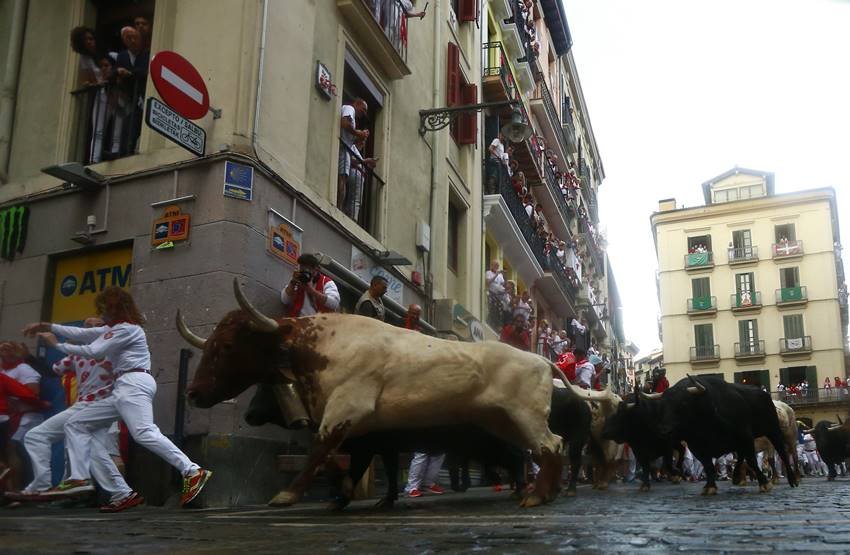 spain, bull running, san permin, pamplona, world news,, bull running,San Fermin bull-running festival, San Fermin bull-running festival 2018, San Fermin bull-running festival