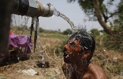 यूएन की रिपोर्ट ने भारत के लिए बजाई खतरे की घंटी, क्यों परेशान हैं किसान, आमजन और सरकार?