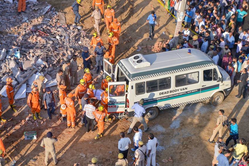 "noida building collapse pics, delhi building collapse, building collapse pictures, greater noida building collapse, delhi news,