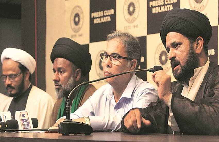 कोलकाता में प्रेस कांफ्रेंस करते शिया धर्मगुरु(फोटो-शुभम दत्ता)