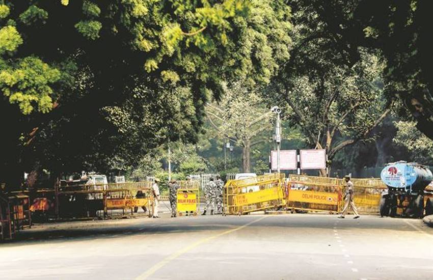अदालत ने गैर सरकारी संगठन मजदूर किसान शक्ति संगठन और अन्य की याचिकाओं पर यह फैसला सुनाया।