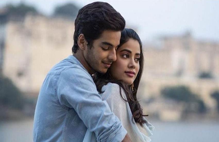 फिल्म में शाहिद कपूर के भाई ईशान खट्टर और जाह्नवी की फ्रेश जोड़ी नजर आ रही है।