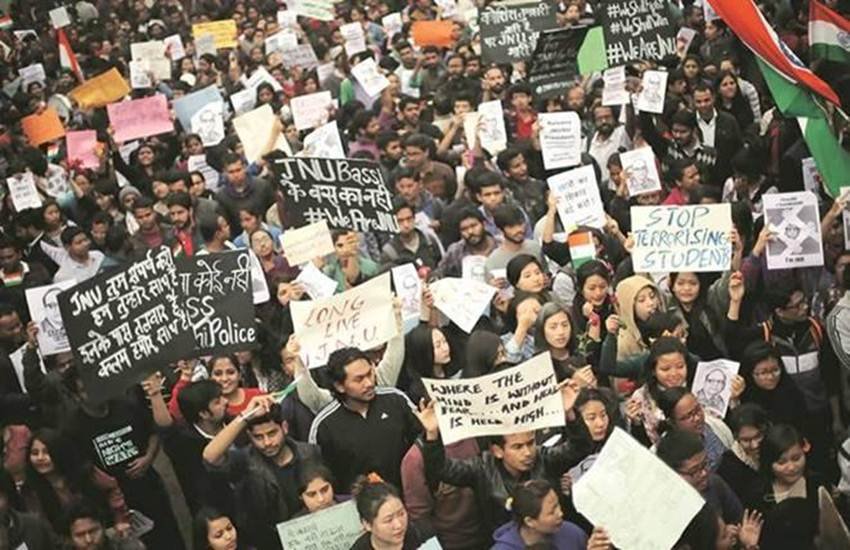 जेएनयू छात्र संघ के पदाधिकारियों पर जुर्माना लगाया