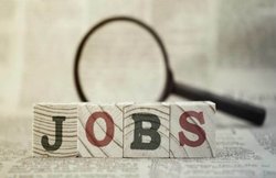 UPSSSC Recruitment 2018: ग्रेजुएट्स के लिए बंपर जॉब्स! जानें डिटेल्स और करें आवेदन
