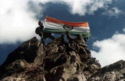 करगिल विजय दिवस: ‘मेजर अनवर खान! हिन्दुस्तान का सिपाही पीठ पर गोली नहीं मारता, संभाल अपने आप को’- महावीर दिगेंद्र सिंह की शौर्य गाथा