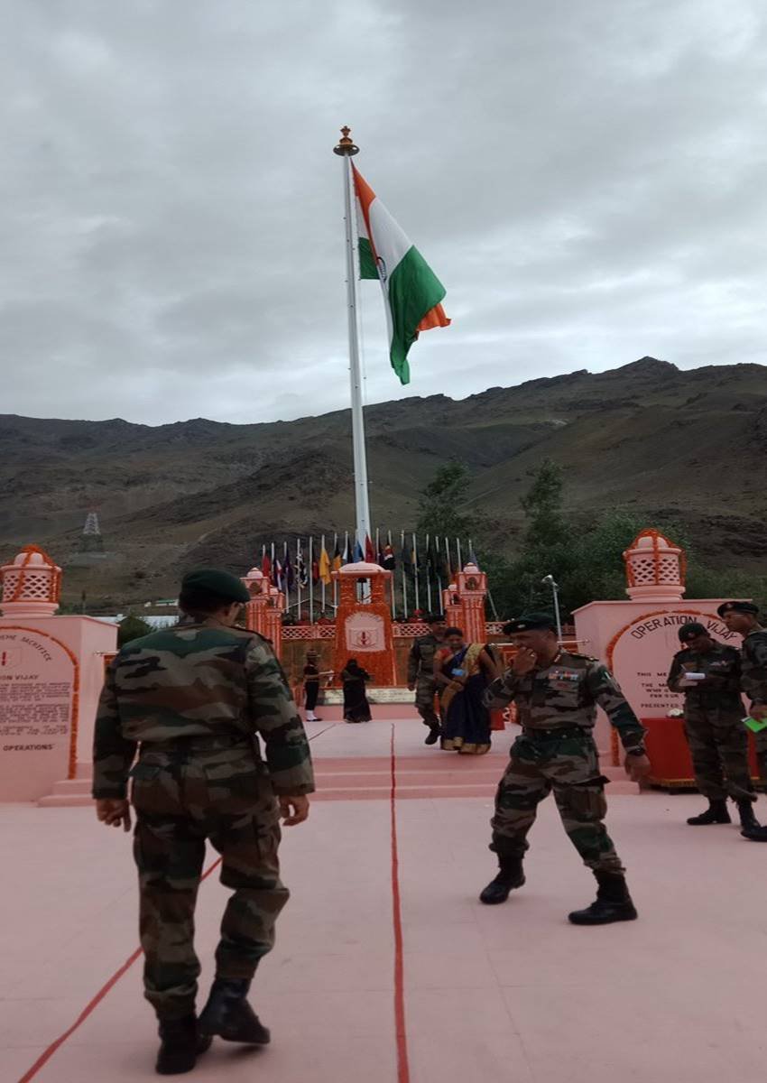 "Kargil Vijay Diwas, कारगिल विजय दिवस, Kargil, Vijay Diwas, Bipin Rawat, Sunil Lanba, Birender Singh Dhanoa, कारगिल, विजय दिवस, बिपीन रावत, सुनील लांबा, बिरेन्द्र सिंह धनोआ