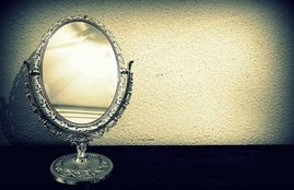 Mirror, Mirror facts, Mirror unknown facts, Mirror at home, Mirror at house, Mirror And Horoscope, Mirror And Horoscope facts, Connection, Connection mirror, Know At Here, religion news
