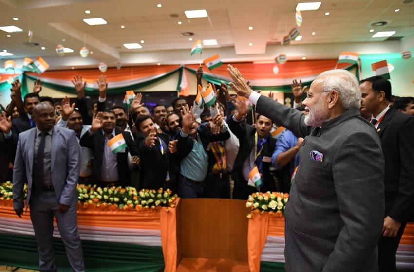 pm modi rwanda visit, pm modi donates cows, modi donates 200 cows, president paul kagame, girinka scheme, rweru model village, pm modi africa visit"