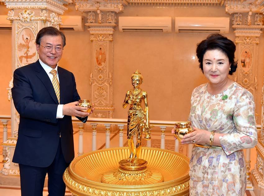 moon jae in india, moon jae in india visit, moon jae in and modi, narendra modi, south korea india relations, south korea india news