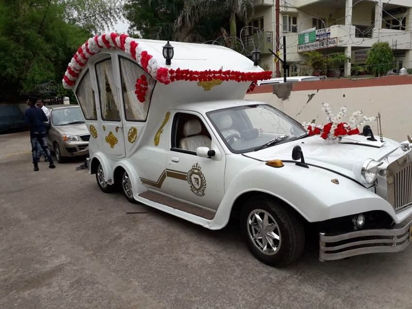 royal wedding car, royal wedding car in india, bhopal, hamid khan, hamid khan made ca royal wedding car, royal wedding car photos, royal wedding car pics, royal wedding car india, royal wedding car gallery