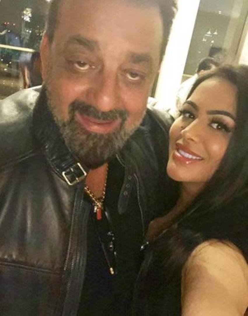 Sanjay Dutt, sanju, Sanjay Dutt birthday, Sanjay Dutt birthday party inside photos, Sanjay Dutt age, Sanjay Dutt birthday party, R. Madhavan, Amrita Arora, Maanayata Dutt, Trishala Dutt, Tanishaa Mukerji, Sanjay Dutt news, Sanjay Dutt family, Sanjay Dutt films