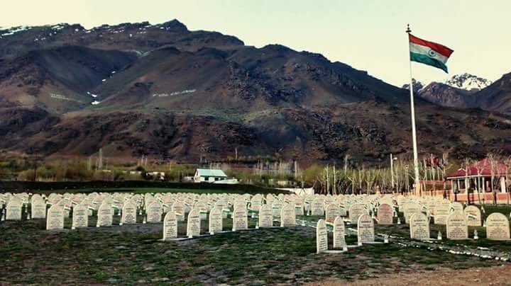 Kargil vijay diwas, kargil vijay diwas images, kargil vijay diwas status, kargil vijay diwas quotes, kargil vijay diwas speech, happy kargil vijay diwas, happy kargil vijay diwas images, happy kargil vijay diwas quotes, kargil vijay diwas 2018, kargil vijay diwas 2018 images, virender sehwag, virender sehwag tweet on Kargil Vijay Diwas, nawaz sharif with pervez musharraf