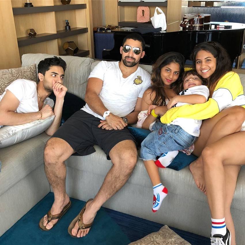 maheep kapoor,sanjay kapoor,shanaya kapoor,suhana khan