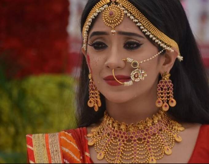 Yeh Rishta Kya Kehlata Hai, Yeh Rishta Kya Kehlata Hai actress Shivangi, Yeh Rishta Kya Kehlata Hai, shivangi Joshi in Yeh Rishta Kya Kehlata Hai, shivangi looking pretty as radha, Mohsin Khan looking in krishna avtaar with bansuri, Karthik and Naira, Yeh Rishta Kya Kehlata Hai, entertainment news, bollywood news, television news, entertainment news